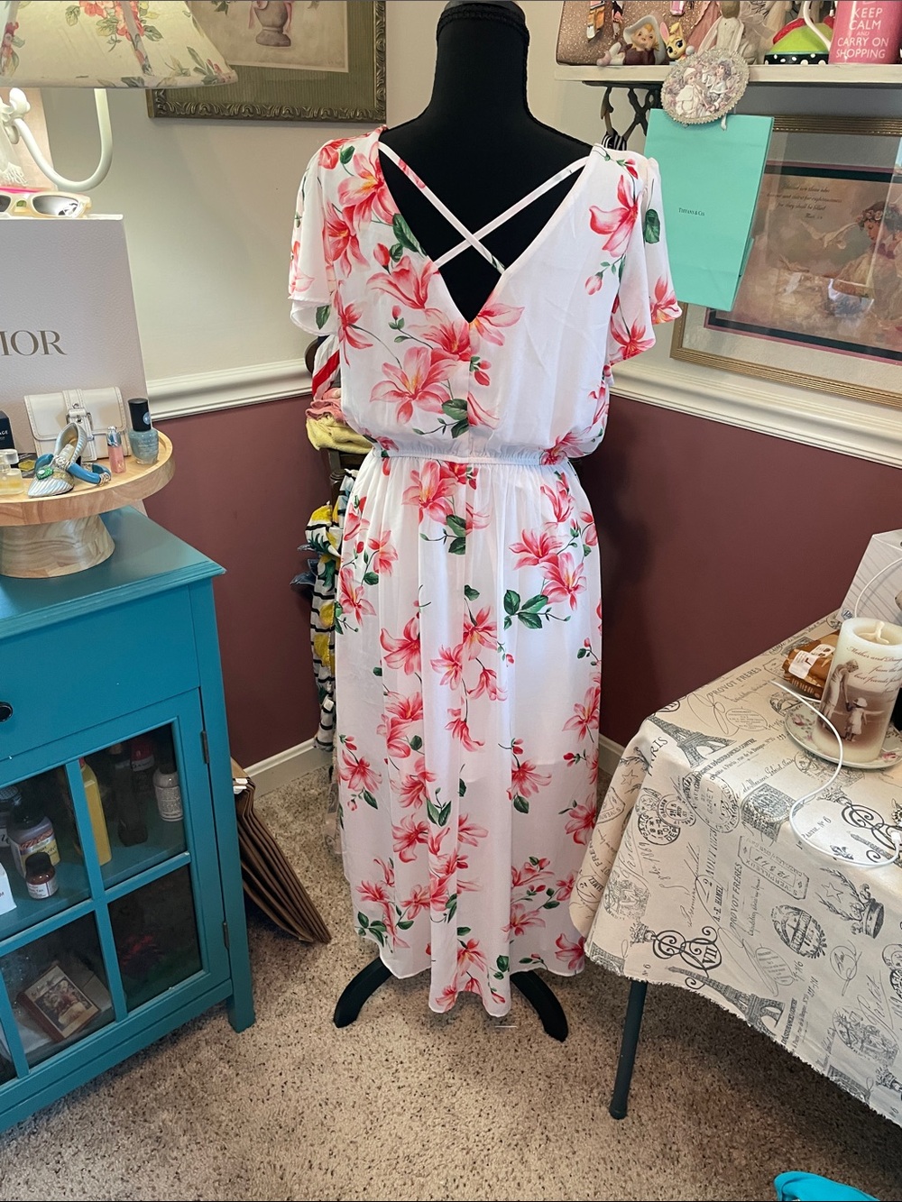 June & Ivy  Floral Wrap Midi Dress in Pink and White - Picture 10 of 11